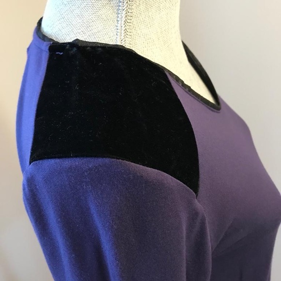 DKNY Top - Picture 4 of 4